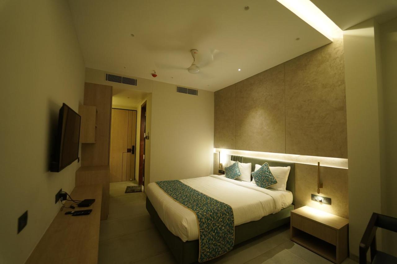 Hotel Laksh Raipur  Luaran gambar
