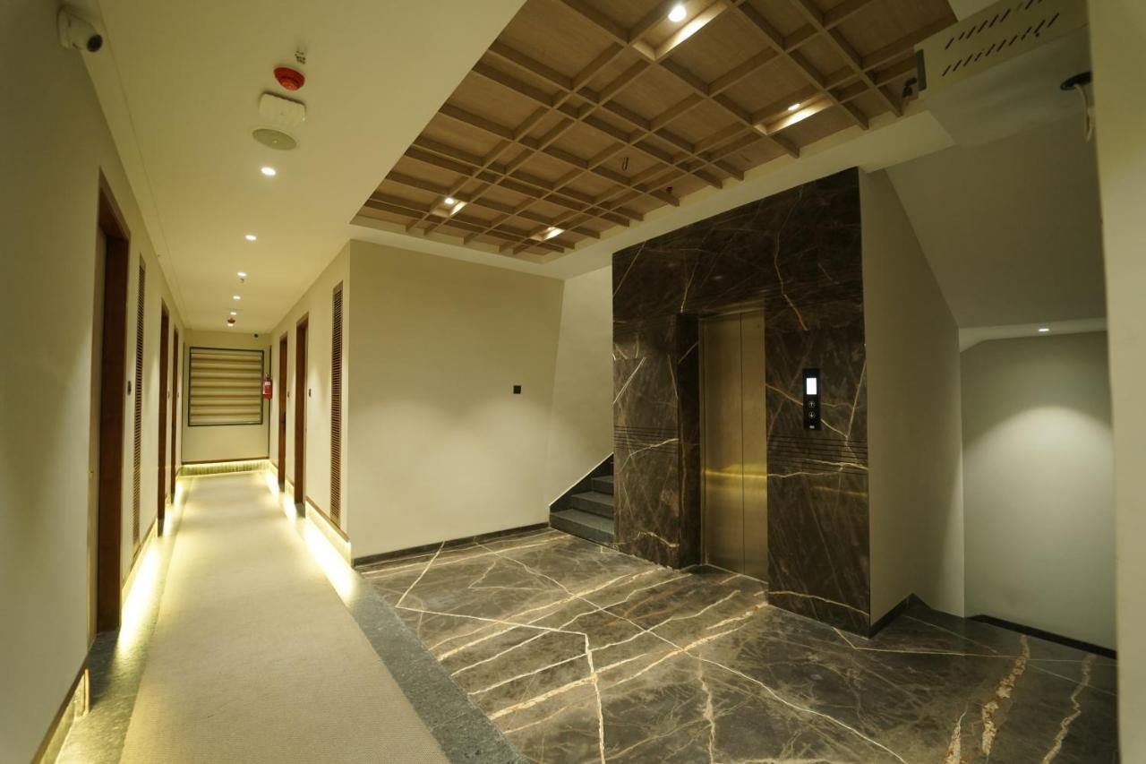 Hotel Laksh Raipur  Luaran gambar